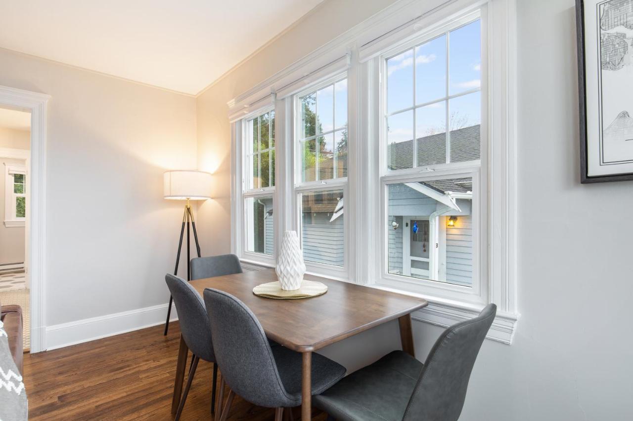 Alki Beach, 3Br, Prime Location, Steps To Beach Seattle Exterior photo