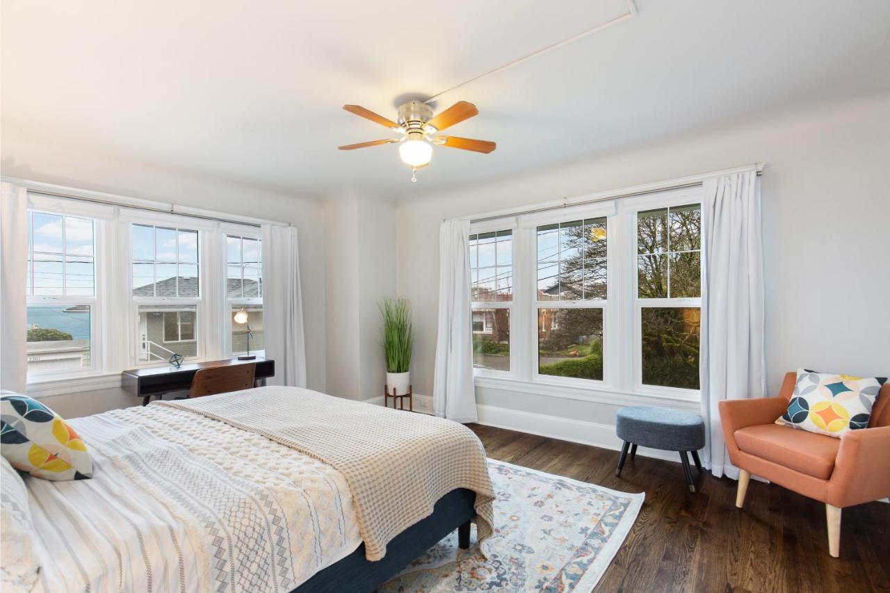 Alki Beach, 3Br, Prime Location, Steps To Beach Seattle Exterior photo
